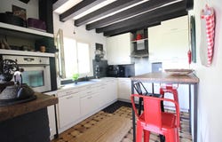 Cires-lès-Mello, Oise 60660