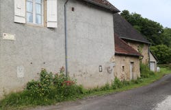 Couches, Burgundy 71490