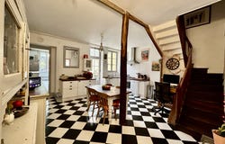 Civray, Nouvelle-Aquitaine 86400