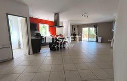 Saint-Martial-De-Valette, Aquitaine 24300