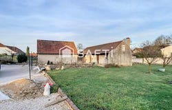 Pierre-De-Bresse, Bourgogne 71270