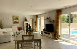 Uzès, Languedoc-Roussillon 30700