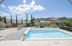 Saint-Saturnin-lès-Apt, Provence-Alpes-Côte-d'Azur 84490
