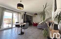 Crolles, Auvergne-Rhône-Alpes 38920