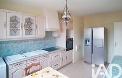 Tours, Centre-Val de Loire 37200