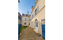Saint-Savin, Poitou-Charentes 86310