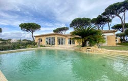 boulevard des cactus, Sainte-Maxime, Provence-Alpes-Côte d'Azur 83120