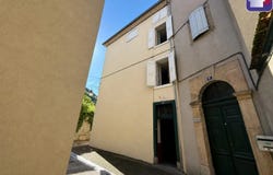 Foix, Ariège 09000