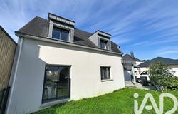 Séné, Brittany 56860