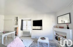 Uzès, Occitanie 30700
