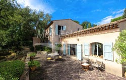 Grimaud, Provence-Alpes-Côte-d'Azur 83310