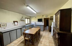 Hères, Midi-Pyrénées 65700