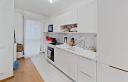 MONTREUIL, Île-de-France 93100