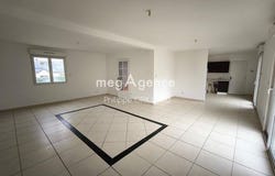 Segre, Pays de la Loire 49500
