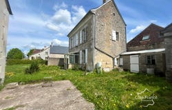 Molesmes, Burgundy 89560