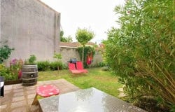 Rue de Bethmann, Pessac, Nouvelle-Aquitaine 33600