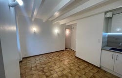Saint-Etienne-Les-Orgues, Provence-Alpes-Côte d'Azur 04230