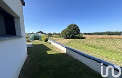 Lamballe, Brittany 22400