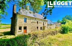 Camors, Brittany 56330