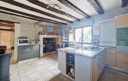 Rochecorbon, Centre 37210