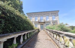 Lainsecq, Burgundy 89520