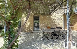 Avignon, Provence-Alpes-Côte d'Azur 84000