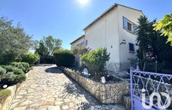 Saint-Gilles, Occitanie 30800