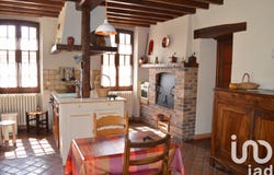 Poilly-sur-Tholon, Bourgogne-Franche-Comté 89110