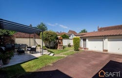Saint-Just-En-Chaussee, Picardie 60130