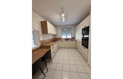 Tours, Indre-et-Loire 37000
