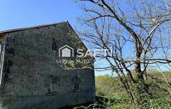 Baignes-Sainte-Radegonde, Poitou-Charentes 16360