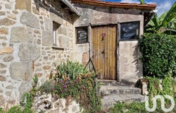 Saint-Estèphe, Nouvelle-Aquitaine 24360