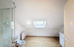 Brece, Pays de la Loire 53120