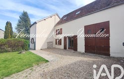 Briarres-sur-Essonne, Centre-Val de Loire 45390