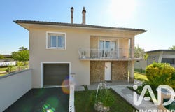 Pusignan, Auvergne-Rhône-Alpes 69330
