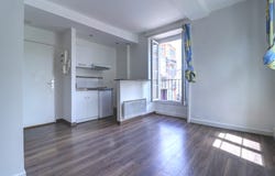 Laval, Pays de la Loire 53000