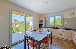 THOUARS, Poitou-Charentes 79100