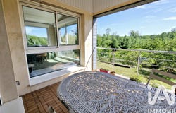 Houx, Centre-Val de Loire 28130