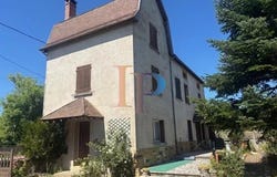 Pouilly-sous-Charlieu, Saône-et-Loire 42720