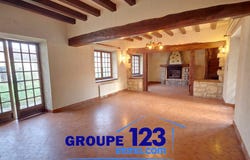 Guerchy, Burgundy 89113