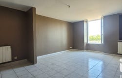 Louin, Nouvelle-Aquitaine 79600