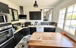 Saint-Cyr-sur-Loire, Indre-et-Loire 37540