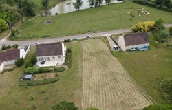 L ISLE SUR SEREIN, Bourgogne 89440