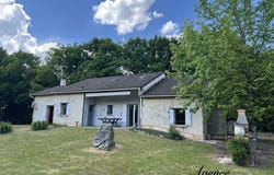 Vailly-sur-Sauldre, Centre 18260