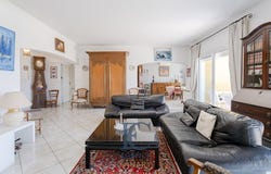 Sanary-sur-Mer, Provence-Alpes-Côte d'Azur 83110