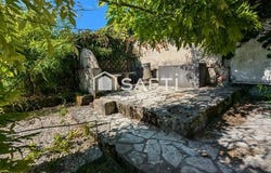 Barbezieux-Saint-Hilaire, Poitou-Charentes 16300