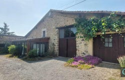 Esse, Poitou-Charentes 16500