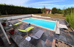 Champagne-Et-Fontaine, Dordogne