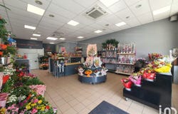 COULOMMIERS, Île-de-France 77120