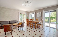 Chanteloup-les-Vignes, Yvelines 78570